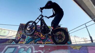 Trial freestyle s Kennym Thomasem