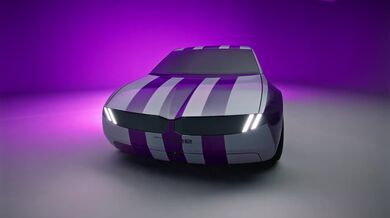 BMW iVision Dee se mění do 32 různých barev