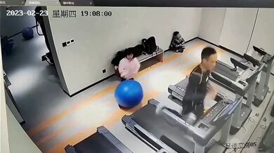 Míč na jógu vs. běžecký pás