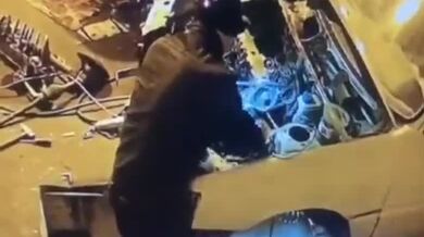 Rychlé vytáhnutí motoru z auta