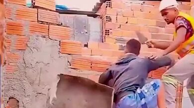 Kompilace vtipných řetězových reakcí