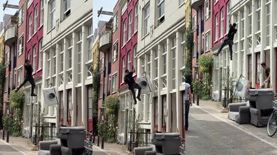 Spouštění pračky z bytu pomocí kladky