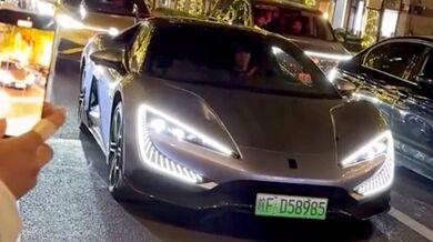 Čínský elektrický supersport BYD Yangwang U9 ohromuje světem skákáním a výkonem přes 1 200 koní