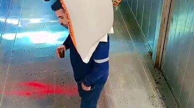 Efektivní a nenáročná manipulace s těžkými břemeny v průmyslovém provozu